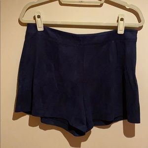 Skies Are Blue faux suede shorts